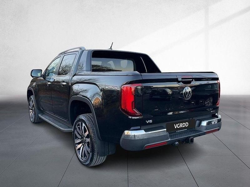 Neu VW Amarok Aventura 241 PS (177 kW) 2025 Midnight black metallic Pickup