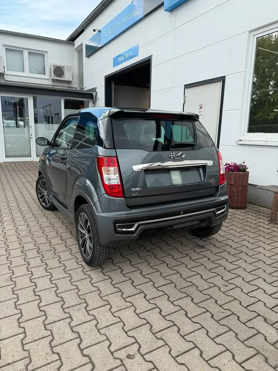 Gebraucht Ligier JS50 2019 Grau Kleinwagen