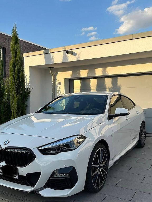 Gebraucht BMW 218 Performance 136 PS (100 kW) 2023 Weiß Coupé