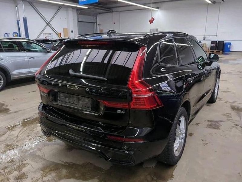 Gebraucht Volvo XC60 Plus 197 PS (144 kW) 2022 Schwarz SUV