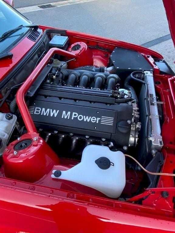 Gebraucht BMW 316 300 PS (220 kW) 1989 Rot