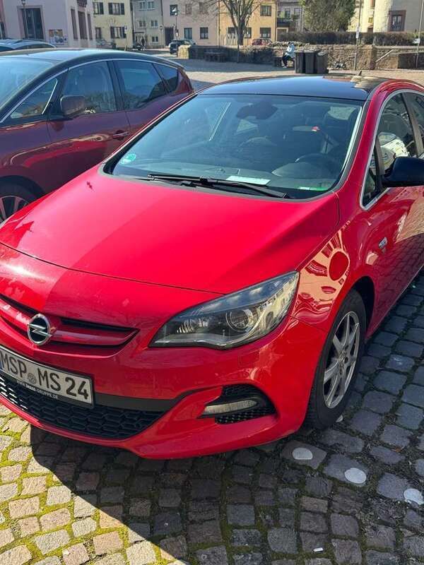 Gebraucht 2015 Opel Astra Sport Limousine | 3.800 € (Guter Preis) - Bild 1/4