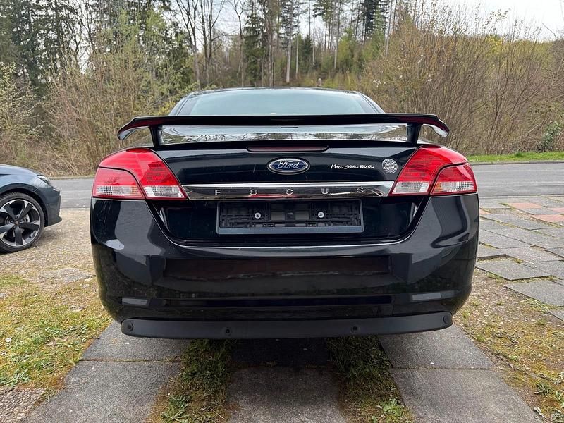 Gebraucht Ford Focus Cabriolet 146 PS (107 kW) 2008 Schwarz Cabrio