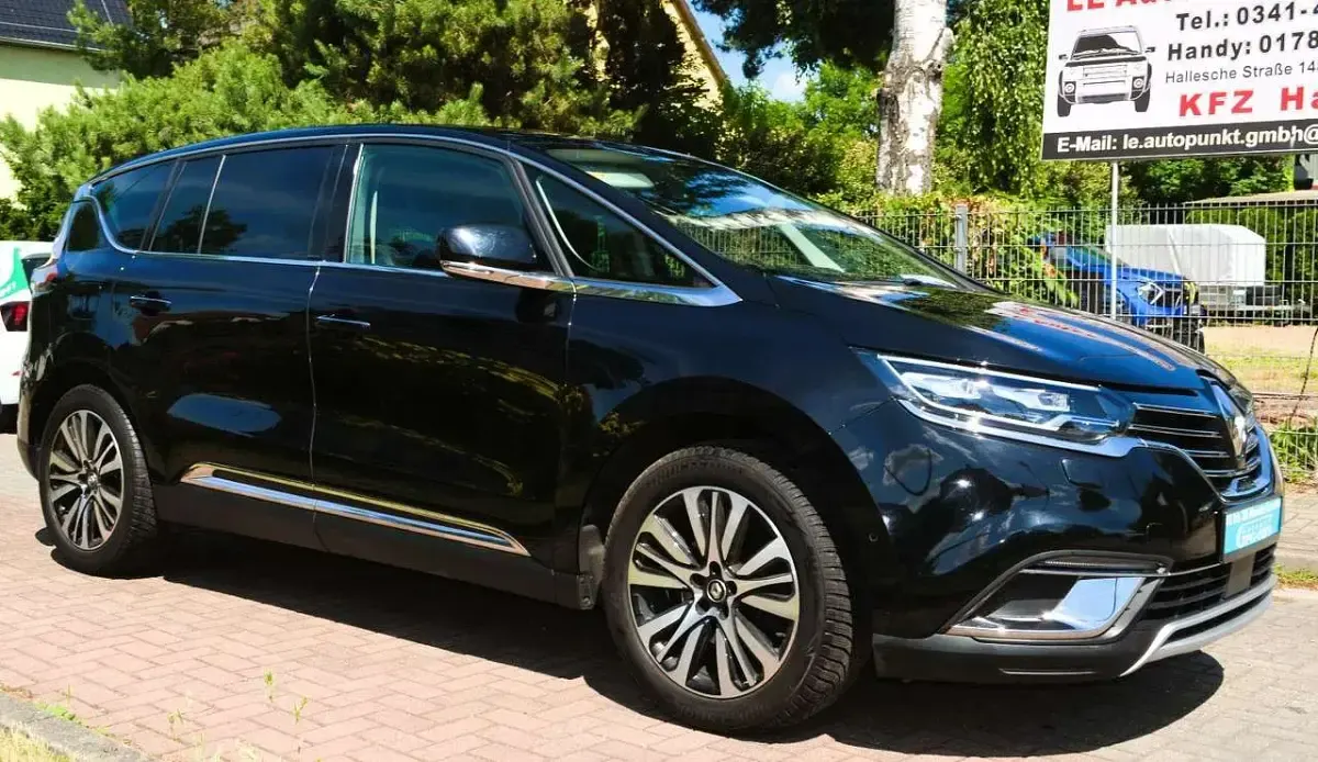 Gebraucht Renault Espace Initiale Paris 189 PS (139 kW) 2022 Sternenschwarz Van / Kleinbus