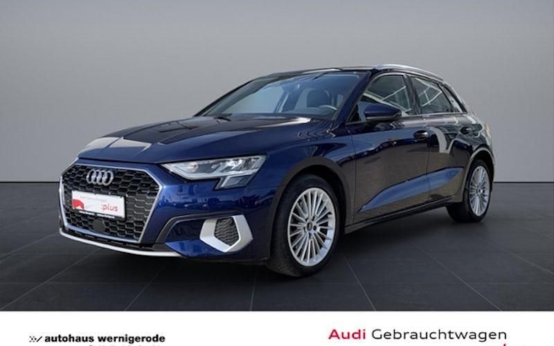 Gebraucht Audi A3 Advanced Plus 150 PS (110 kW) 2022 Blau Limousine