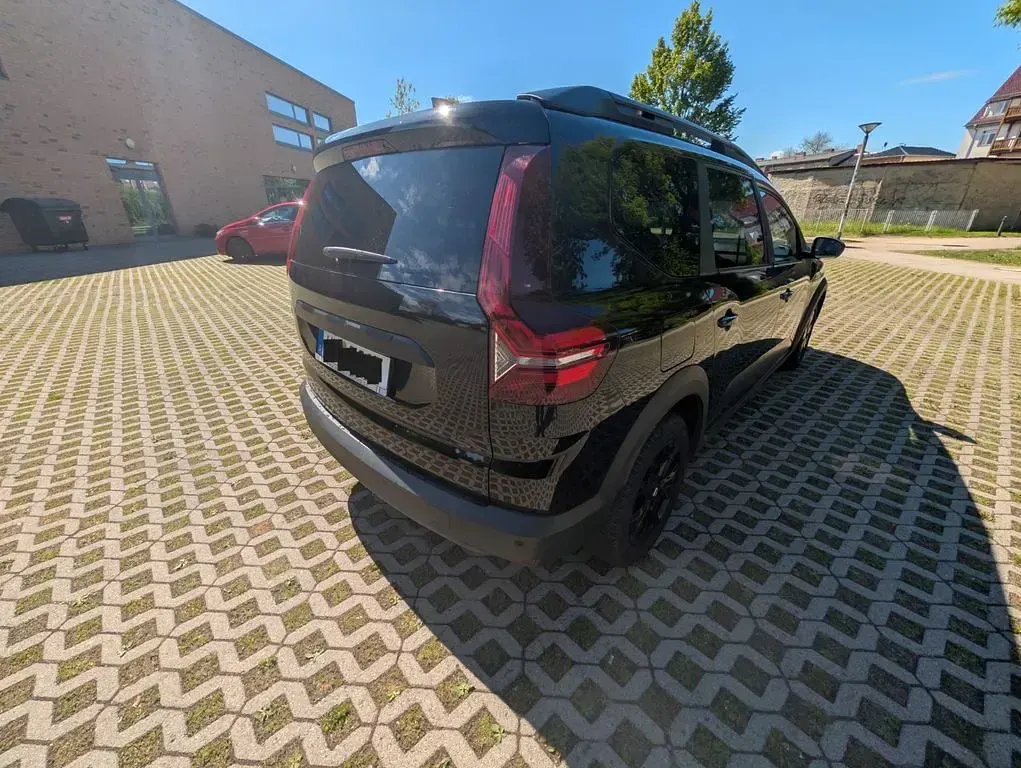 Gebraucht Dacia Jogger Extreme 110 PS (80 kW) 2022 Schwarz Van / Kleinbus