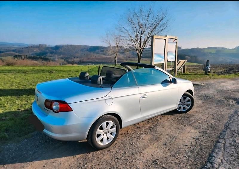Gebraucht VW Eos 150 PS (110 kW) 2008 Silber Cabrio