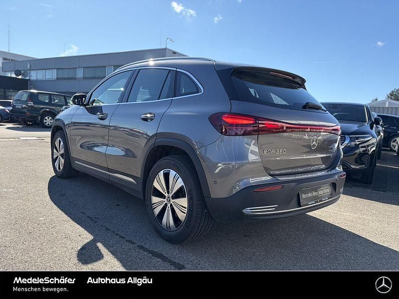 Gebraucht Mercedes EQA350 Progressive 214 kW (292 PS) 2024 Lack mountaingrau SUV