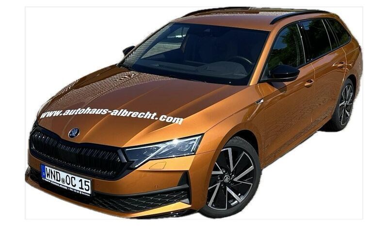 Phoenixorange metallic met. Gebraucht 2024 Skoda Octavia SportLine Kombi | 39.450 € (Teuer) - Bild 1/4