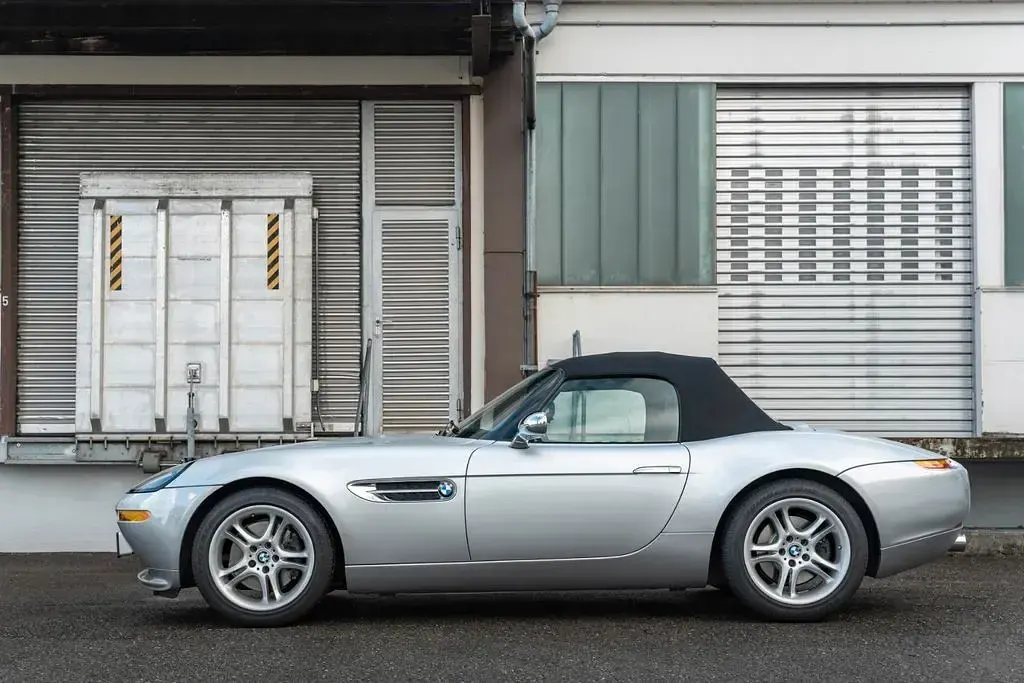 Gebraucht BMW Z8 Sport Line 400 PS (294 kW) 2000 Silber Cabrio