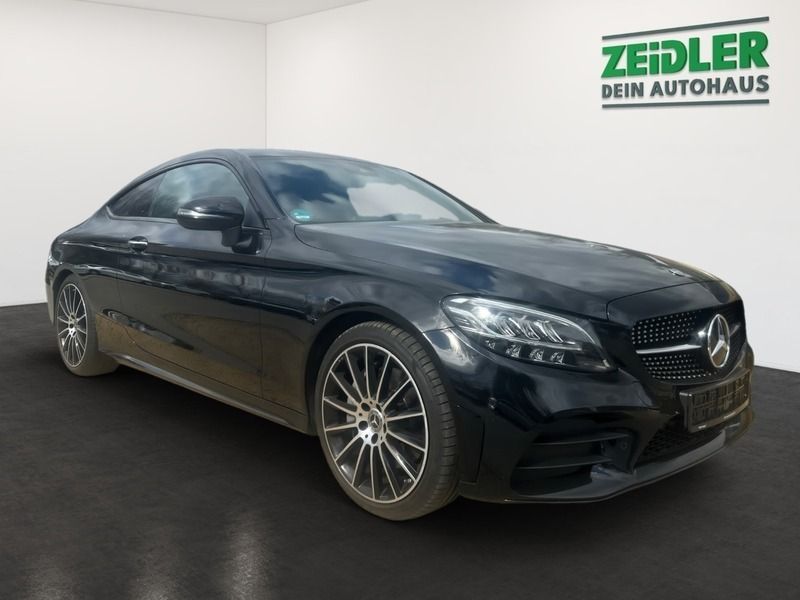 Gebraucht Mercedes C300 AMG 258 PS (189 kW) 2020 Schwarz Coupé