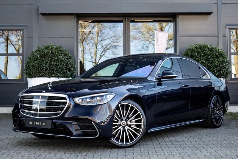 Blau Gebraucht 2023 Mercedes S580 AMG line Limousine | 109.732 € (Fairer Preis) - Bild 1/4