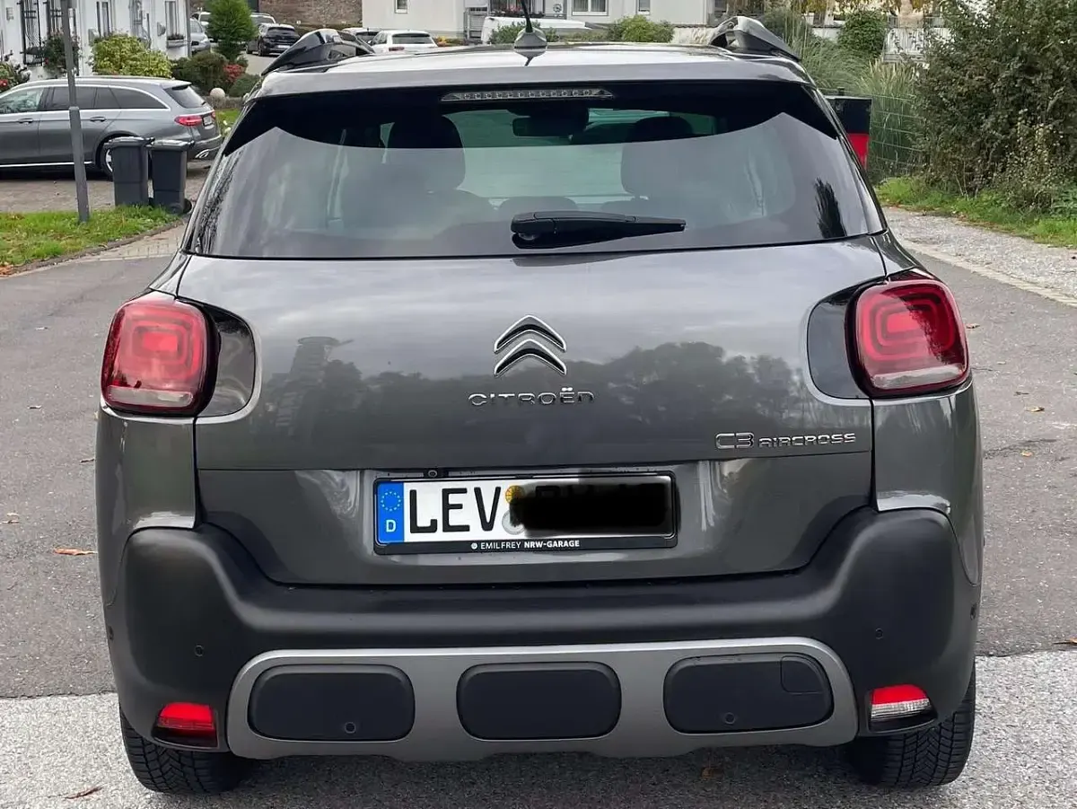 Gebraucht Citroën C3 Aircross PureTech 110 PS (80 kW) 2022 Grau SUV