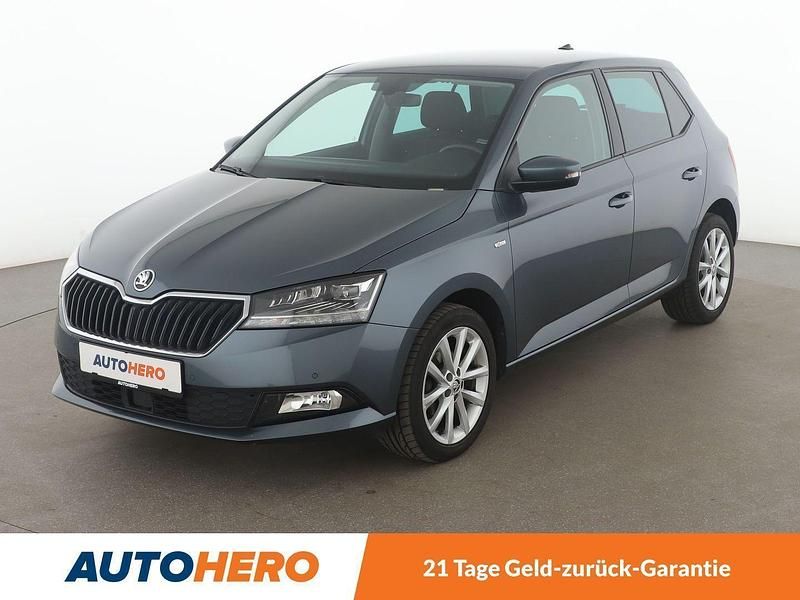 Grau Gebraucht 2019 Skoda Fabia Soleil Kleinwagen | 13.280 € (Fairer Preis) - Bild 1/3