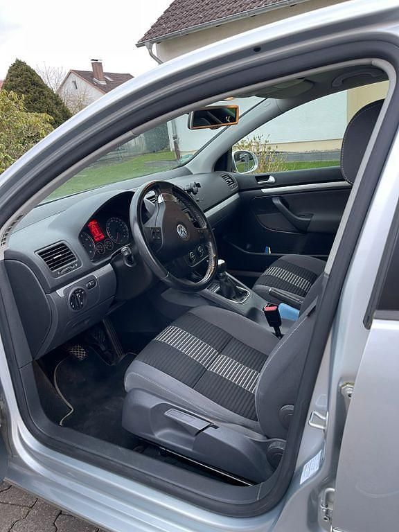 Gebraucht VW Golf VI United 102 PS (75 kW) 2008 Silber Kleinwagen