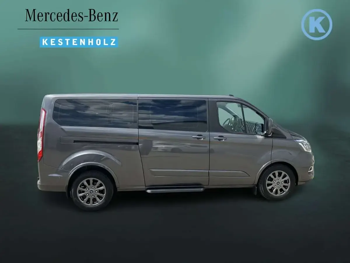 Gebraucht Ford Transit Tourneo Titanium X 185 PS (136 kW) 2021 Magneticgrau Van / Kleinbus