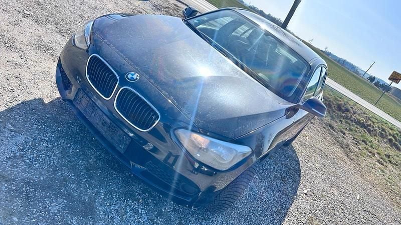 Gebraucht BMW 116 136 PS (100 kW) 2012 Schwarz Kleinwagen