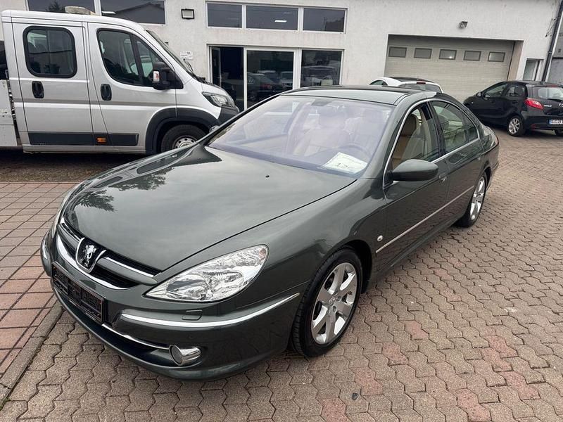 Grau Gebraucht 2008 Peugeot 607 Platinum Limousine | 2.950 € (Fairer Preis) - Bild 1/4