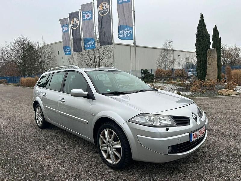 Gebraucht Renault Mégane II Authentique 135 PS (99 kW) 2007 Silber Limousine