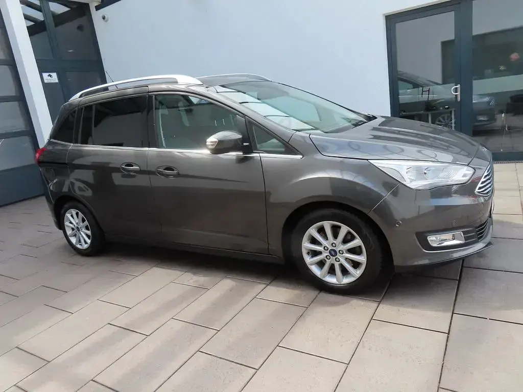 Gebraucht Ford Grand C-Max 125 PS (91 kW) 2016 Grau Van / Kleinbus