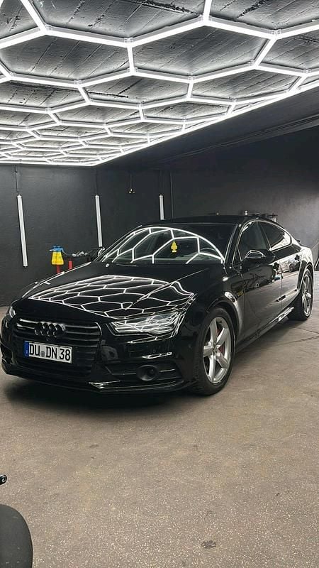 Schwarz Gebraucht 2016 Audi A7 Competition Kleinwagen | 26.850 € (Guter Preis) - Bild 1/4