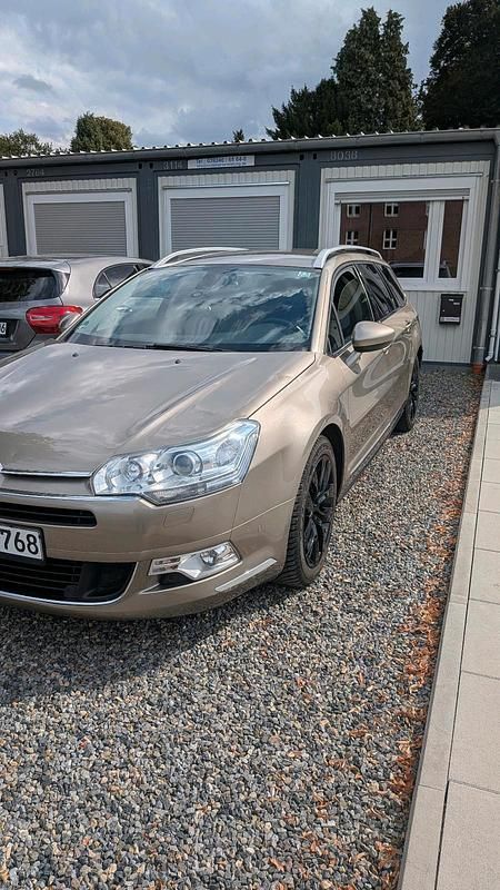 Gold Gebraucht 2010 Citroën C5 Kombi | 4.700 € (Guter Preis) - Bild 1/4