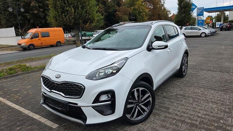 Weiß Gebraucht 2019 Kia Sportage Platinum Edition SUV | 19.900 € (Fairer Preis) - Bild 1/4