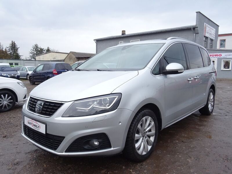 Silber Gebraucht 2020 Seat Alhambra Style Van / Kleinbus | 13.990 € (Fairer Preis) - Bild 1/4