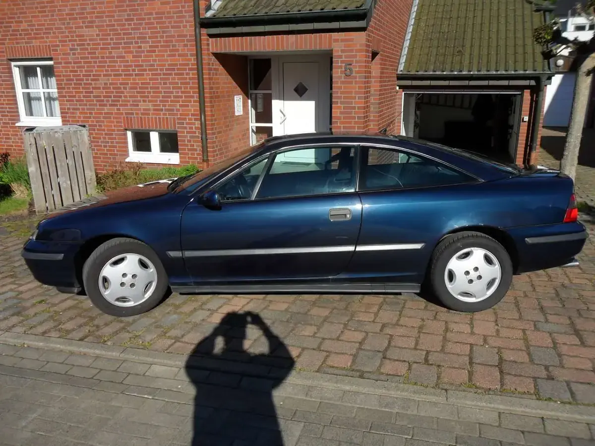 Gebraucht Opel Calibra 116 PS (85 kW) 1990 Blau Coupé