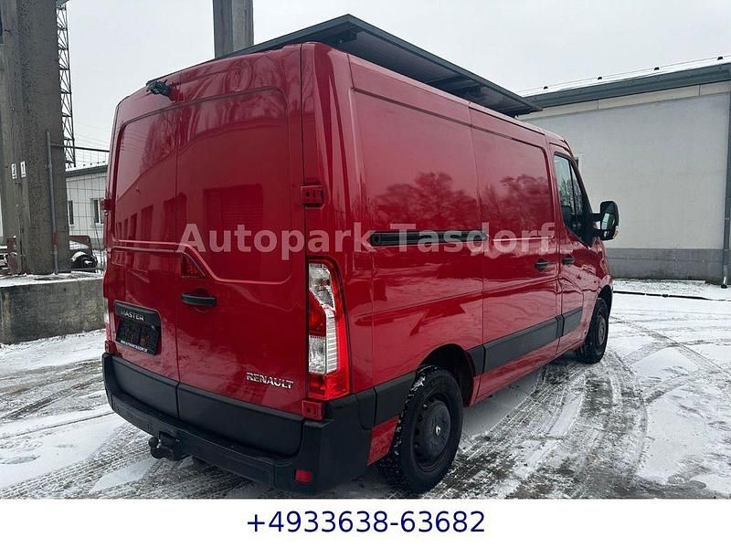 Usata Renault Master 101 CV (74 kW) 2012 Rosso Monovolume