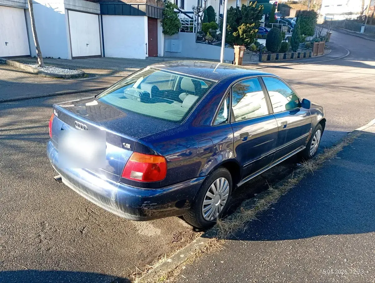 Gebraucht Audi A4 1995 Blau Limousine