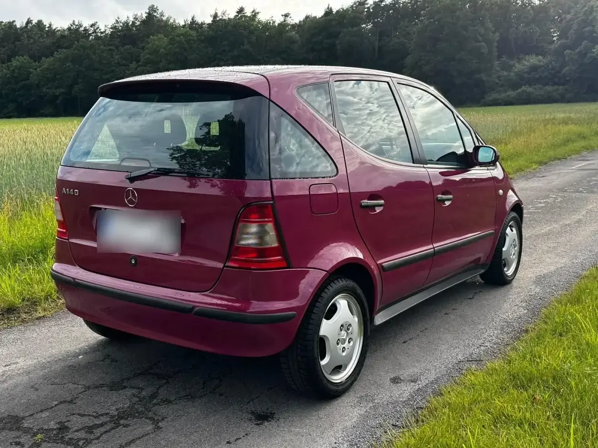 Gebraucht Mercedes A140 90 PS (66 kW) 1998 Andere farben Kleinwagen