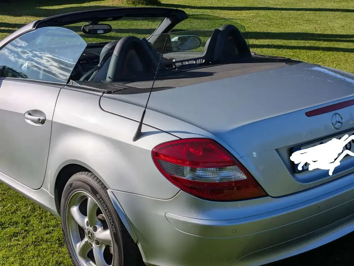 Gebraucht Mercedes SLK280 231 PS (169 kW) 2005 Grau Cabrio