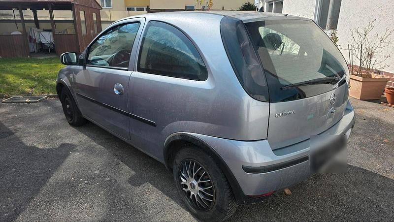 Gebraucht Opel Corsa 60 PS (44 kW) 2004 Silber Kleinwagen
