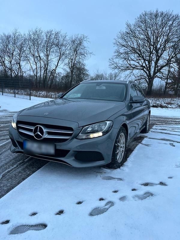 Gebraucht Mercedes C220 170 PS (125 kW) 2016 Grau Kombi
