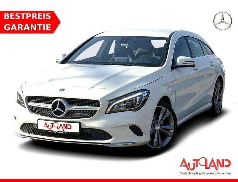 Weiß Gebraucht 2017 Mercedes CLA180 Shooting Brake Kombi | 19.890 € (Fairer Preis) - Bild 1/4