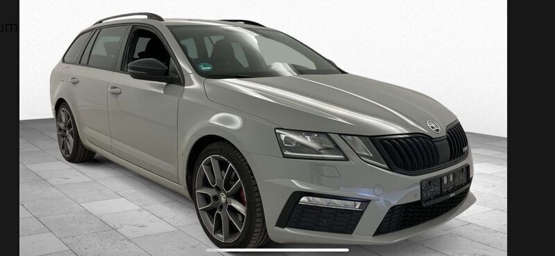 Grau Gebraucht 2020 Skoda Octavia RS Kombi | 19.900 € (Guter Preis) - Bild 1/4