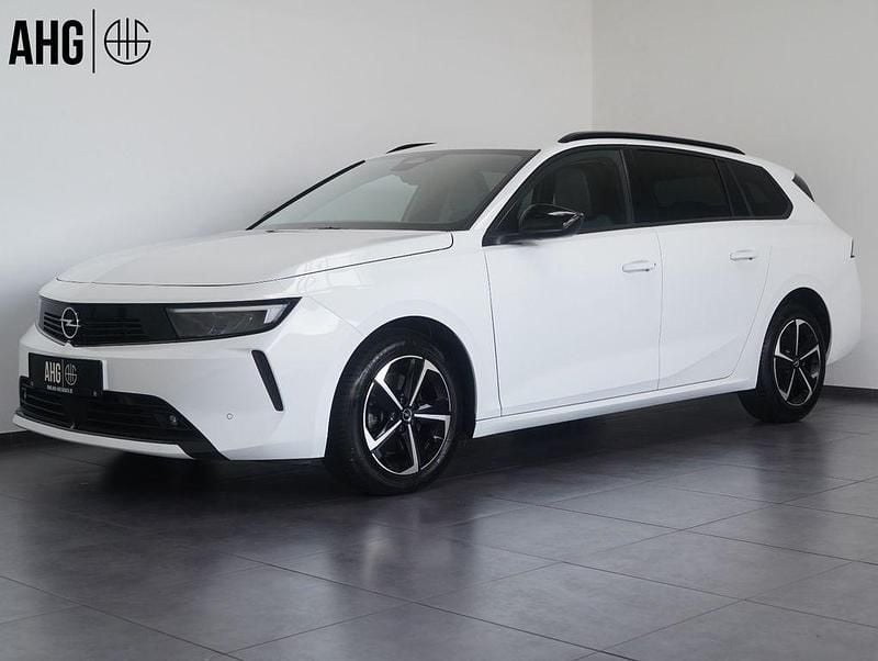 Weiss banquise Gebraucht 2024 Opel Astra Edition Kombi | 22.790 € (Guter Preis) - Bild 1/4