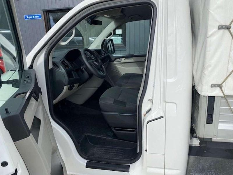 Gebraucht VW Transporter 102 PS (75 kW) 2019 Candyweiss Van