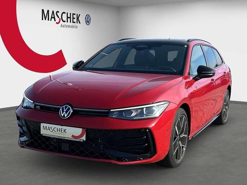 Gebraucht VW Passat R-line 272 PS (200 kW) 2025 Schwarz Kombi