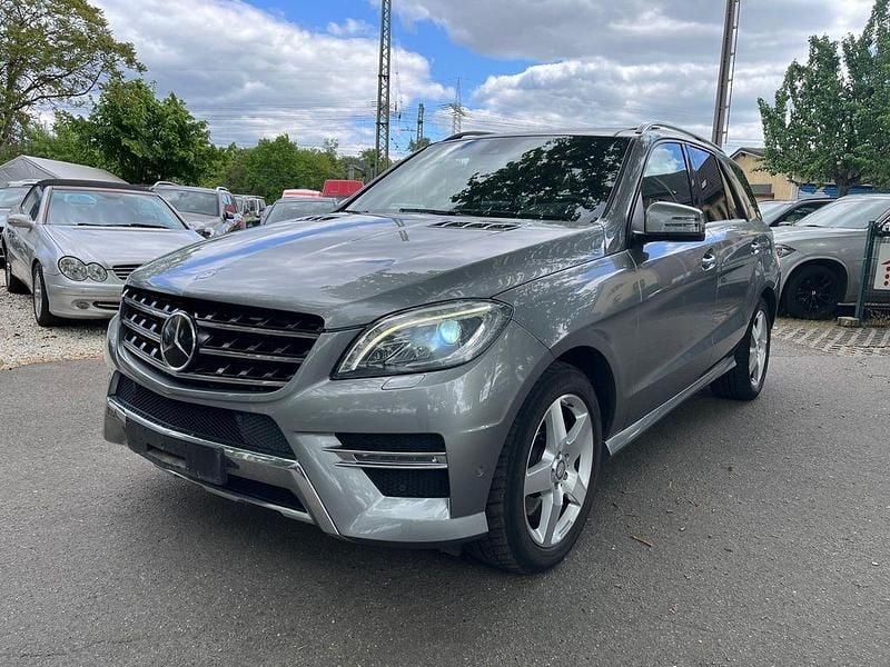 Silber Gebraucht 2015 Mercedes ML350 SUV | 17.999 € (Fairer Preis) - Bild 1/4