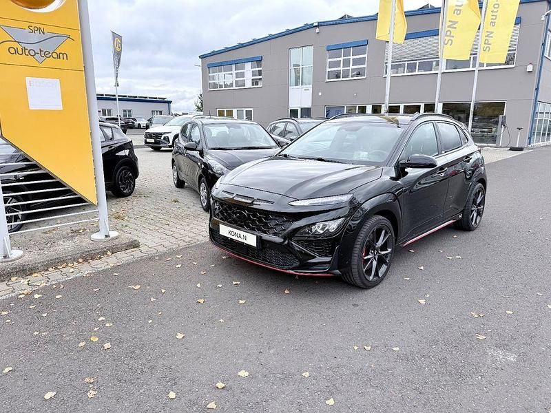 Schwarz Gebraucht 2021 Hyundai Kona N Performance SUV | 28.900 € (Etwas zu teuer) - Bild 1/4