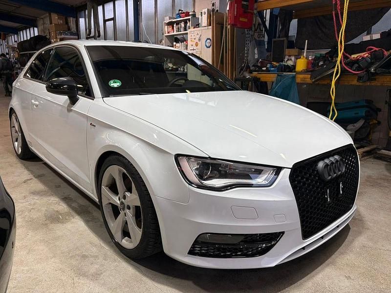 Używany Audi A3 S-Line 179 KM (131 kW) 2012 Biały Hatchback