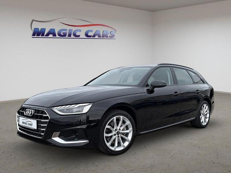 Brillantschwarz (metallic) Gebraucht 2022 Audi A4 Advanced Plus Kombi | 27.900 € (Fairer Preis) - Bild 1/4