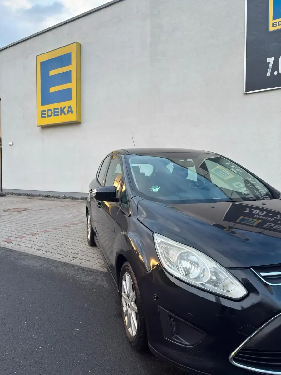 Gebraucht Ford C-MAX 115 PS (84 kW) 2011 Schwarz Van / Kleinbus