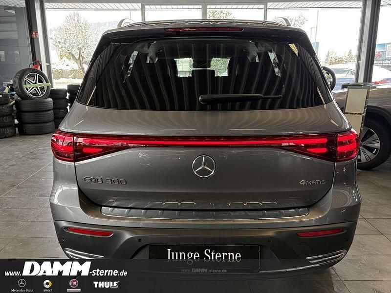 Gebraucht Mercedes EQB300 167 kW (228 PS) 2024 Grau SUV
