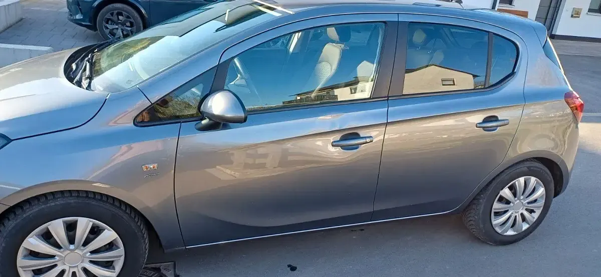 Usata Opel Corsa Active 75 CV (55 kW) 2017 Argento Utilitaria