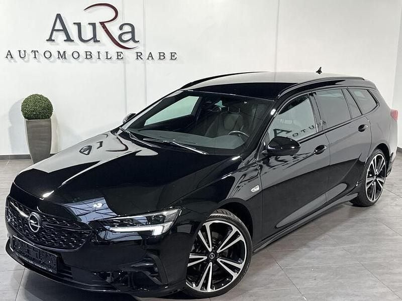 Diamant schwarz Gebraucht 2022 Opel Insignia OPC Kombi | 24.749 € (Fairer Preis) - Bild 1/4