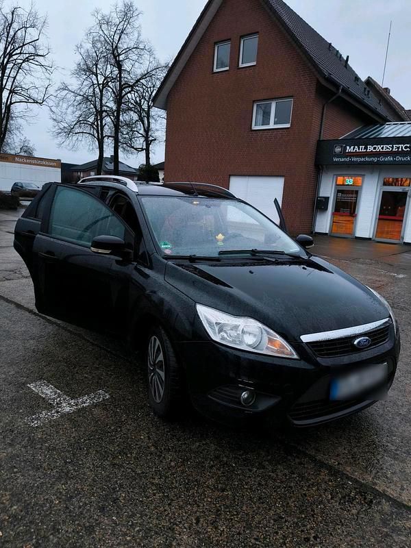 Usata Ford Focus 125 CV (91 kW) 2009 Nero Station wagon