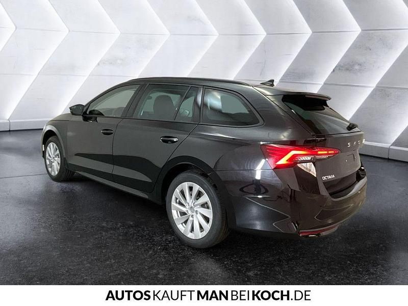 Neu Skoda Octavia Selection 150 PS (110 kW) 2025 Blackmagic Kombi